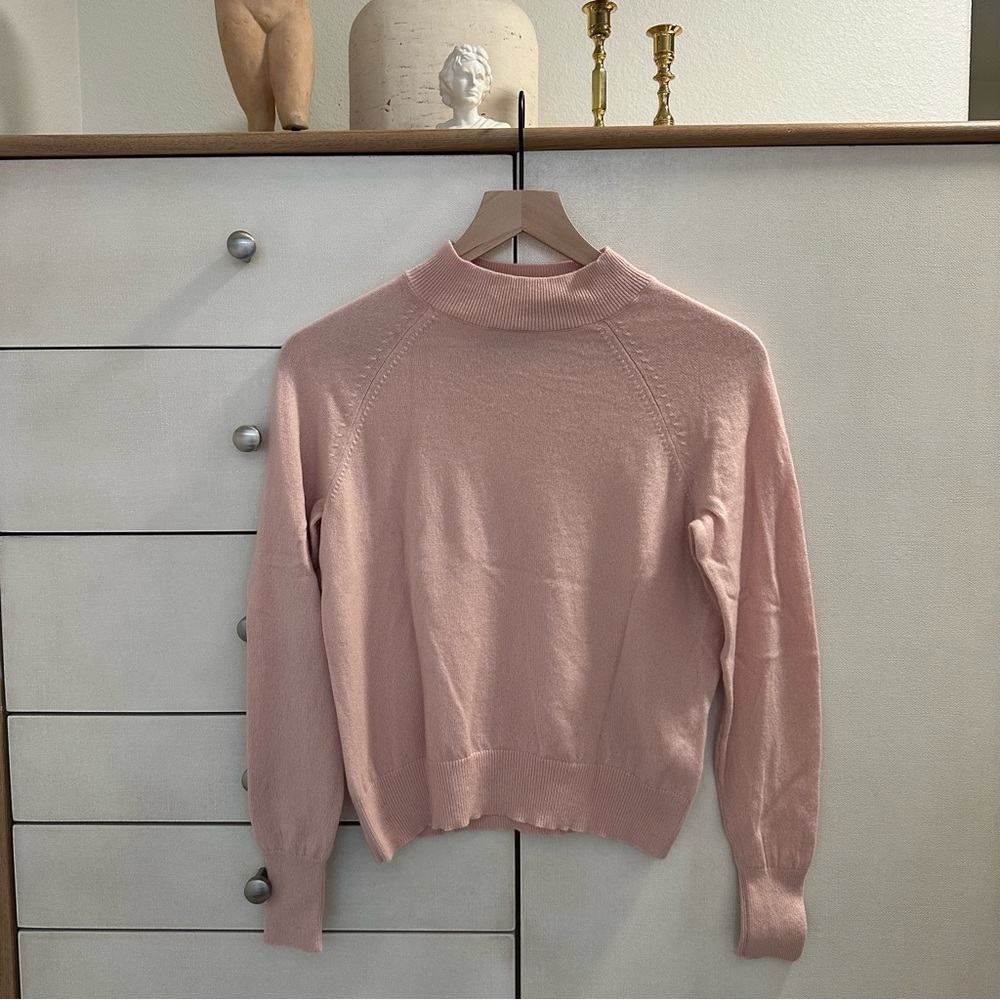 Everlane Cashmere Sweater